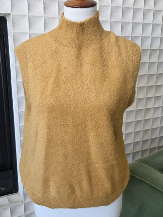 Bailey 44 Sweaters - Bailey 44 Sweater Sleeveless Fuzzy Mock Neck Goldenrod Gold Yellow Medium